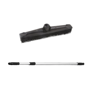 En sopborste med skaft